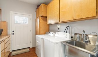 41195 NW BANKS Rd, Banks, OR 97106