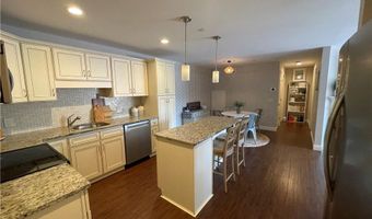 60 Saw Mill Dr 303, North Kingstown, RI 02852