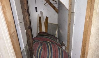 323 Railroad Ave, Branchville, SC 29432