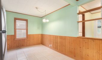 39431 N Oak Ave, Antioch, IL 60002