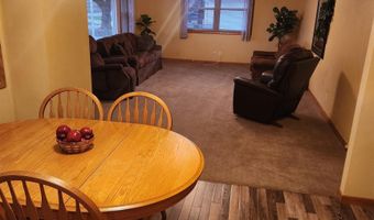 1703 E Mcgregor St, Algona, IA 50511