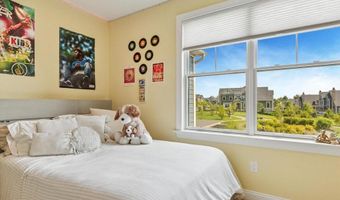 821 GREENWICH Dr, Ambler, PA 19002