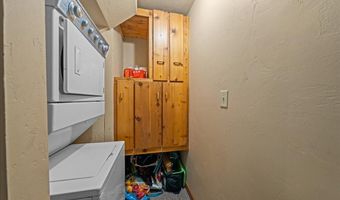 40 Ski Rd, Allenspark, CO 80510