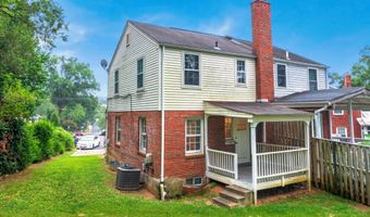 2826 JEFFERSON Dr, Alexandria, VA 22303