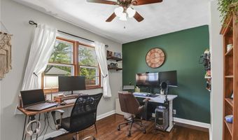 183 Sunrise Dr, Amherst, OH 44001