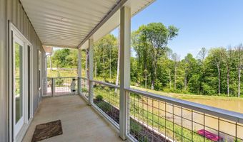 6559 Poston Rd, Athens, OH 45701