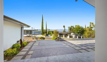 4230 Alonzo Ave, Encino, CA 91316