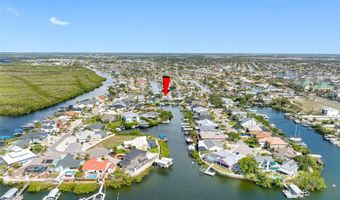 6604 DOLPHIN COVE Dr, Apollo Beach, FL 33572