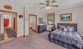 11 Loft Cir, Campton, NH 03223