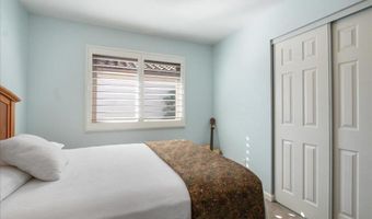 255 Oleander Dr, Oceanside, CA 92057