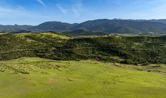 312 Sky Ridge Rd, Ashland, OR 97520