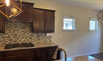 1009 Magnolia Blossom Ln, Apex, NC 27502
