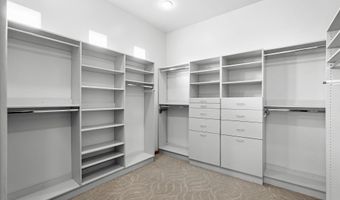 325 Braught Ln, Bosque Farms, NM 87068