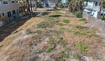 1025 BEACH Ave, Atlantic Beach, FL 32233