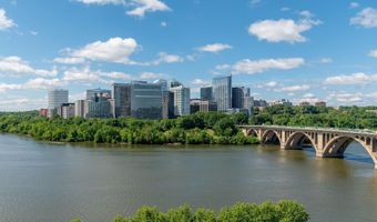 3303 WATER St NW 6C, Washington, DC 20007