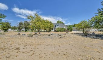 1811 Helman Dr, Gardnerville, NV 89410
