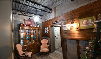 809 Greenwood St, Abbeville, SC 29620