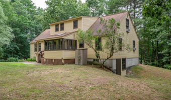 68 Merrimack Rd, Amherst, NH 03031