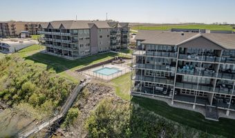 570 Linden Dr. 204, Arnolds Park, IA 51331