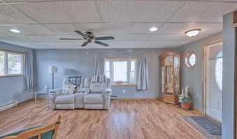 15 W 4th Ave N, Aurora, MN 55705