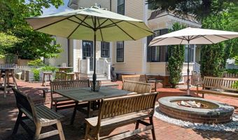 55 Academy St, Arlington, MA 02476