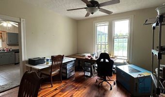 114 E Concord St, Athens, WV 24712