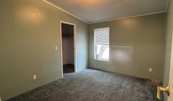 62 Twin Creek St, Diamondville, WY 83116