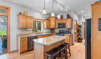 88 BELLEVUE Pl, Appleton, WI 54913