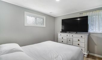 7727 KALORAMA Rd, Annandale, VA 22003