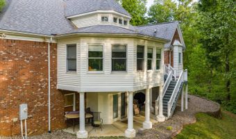 45 Edgewater Dr, Albany, KY 42602