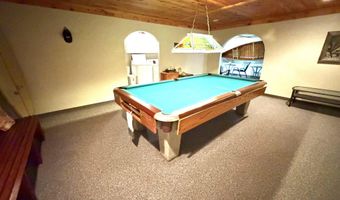 5912 5 Mile Pt Rd, Allouez, MI 49805