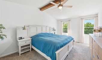 180 Spring Oaks Dr, Ballwin, MO 63011