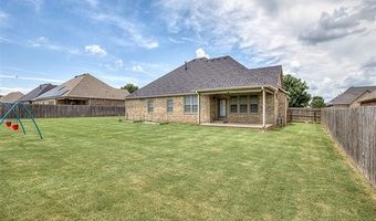 5507 Nottingham Pl, Bartlesville, OK 74006