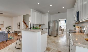 4016 Lakeside Dr, The Colony, TX 75056