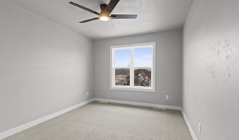 525 KIRKLAND Ave, Algoma, WI 54201