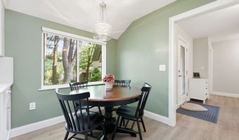 147 Mallard Dr 147, Avon, CT 06001