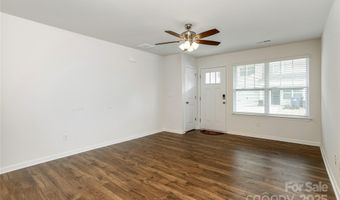 15 Virginia Commons Dr, Arden, NC 28704