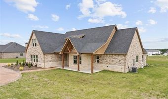 684 Chateau Bnd, Ardmore, OK 73401