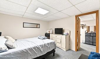 270 N Brookfield Rd, Barre, MA 01005