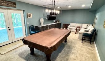 8047 Lavelle Rd, Athens, OH 45701