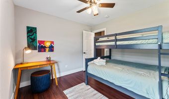 13 Greenridge Ln, Bentonville, AR 72712