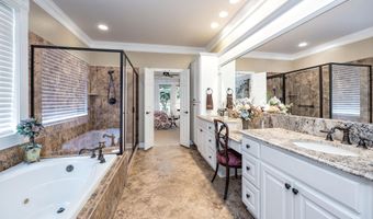 5 Utrera Ln, Hot Springs Village, AR 71909