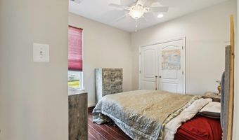 226 N RED HAVEN Ln, Dover, DE 19901
