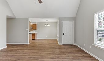 6608 SUNGATE Dr S, Bartlett, TN 38135