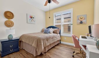 359 LAUREL FALLS Dr, Apollo Beach, FL 33572