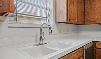3812 Fairview Rd, Bartlesville, OK 74006