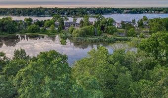 6100 PONTIAC Trl, West Bloomfield, MI 48323