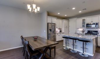 2477 W Market Pl 32, Chandler, AZ 85248