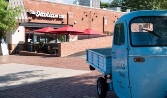 2431 N NOTTINGHAM St, Arlington, VA 22207