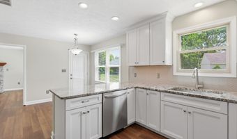 1167 Runningbrook Dr, Avon, IN 46123